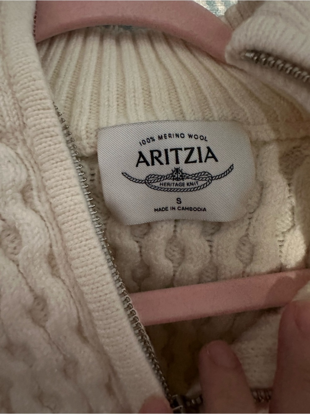 Aritzia Heritage Knit Cable Knit Merino Wool 1/4 Zip Sweater
Size Small | - Picture 2 of 7